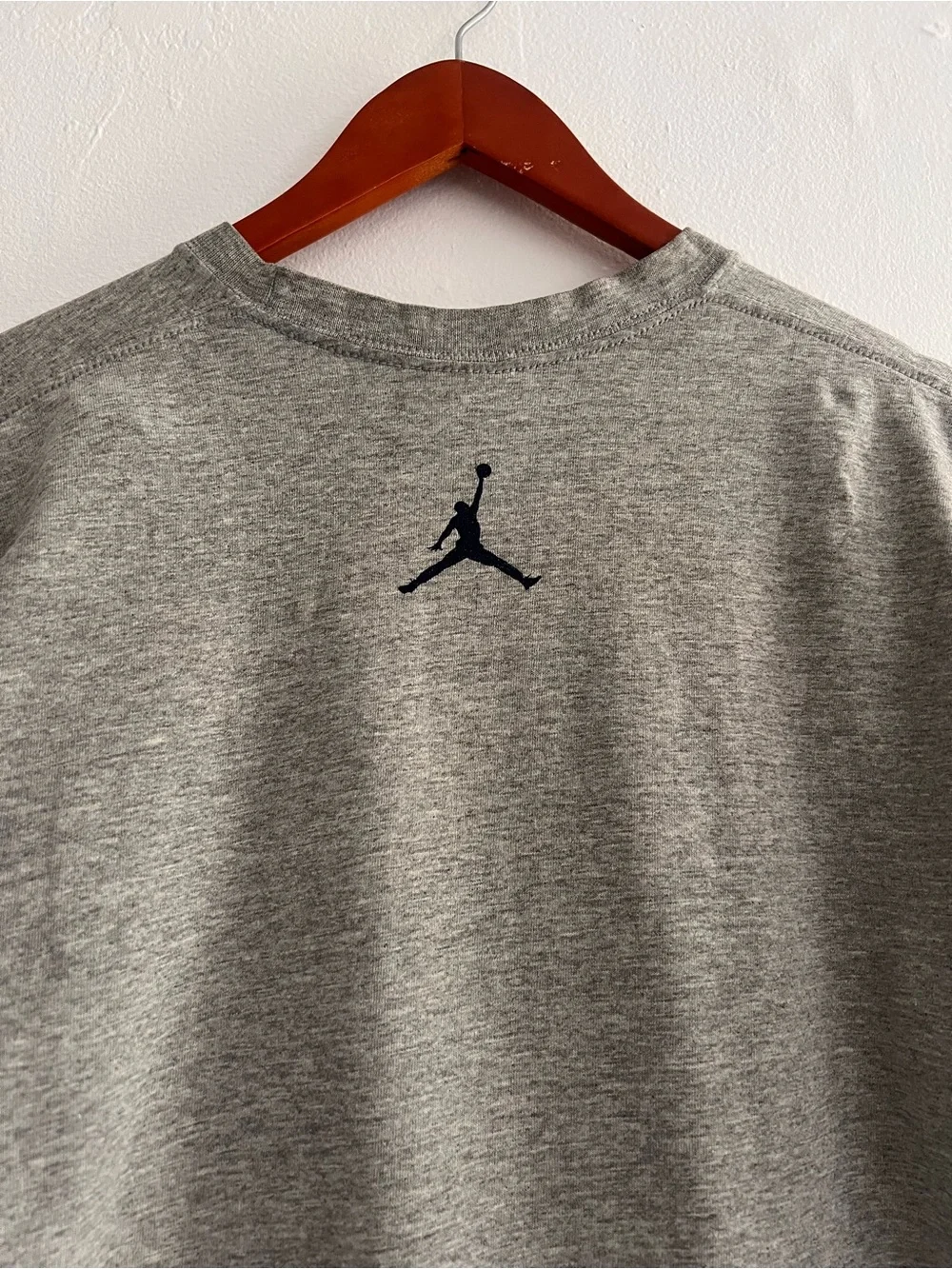 Vintage Nike Air Jordan University T-shirt Stitched Graphic Men’s Medium RARE